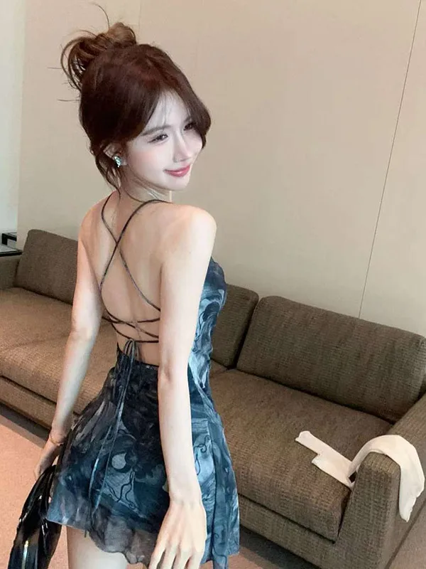 Spicy Girl Cross Back Irregular Dress High Waist A-Line Skirt No Sleeve Summer Short Dress Korean Style Print Fabric
Spicy Girl Cross Back Irregular Dress High Waist A-Line Skirt No Sleeve Summer Short Dress Korean Style Print Fabric