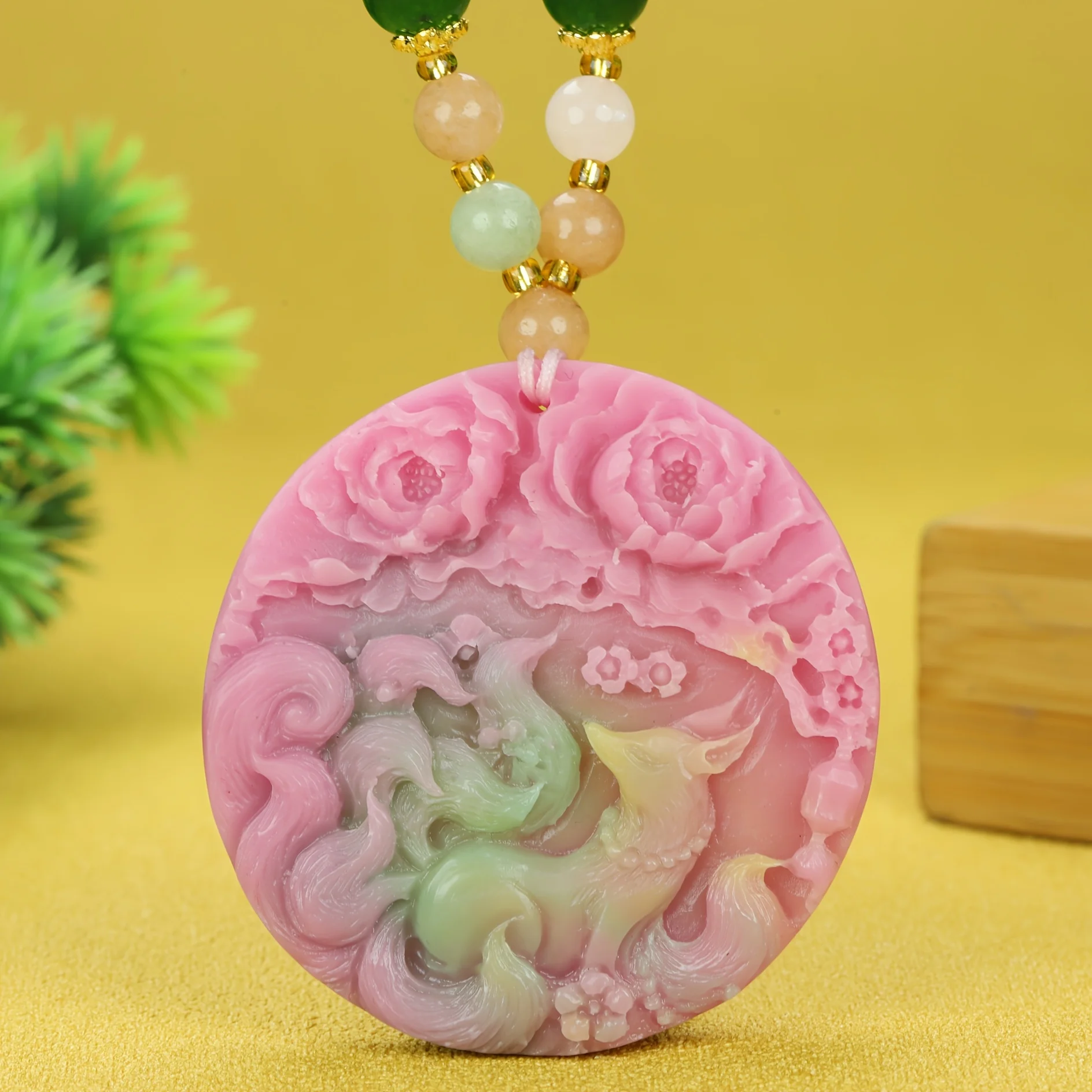 green nine-tailed fox design with gold bead chain - ideal Valentine's Day gift, Valentine's Day gift | Nine-tailed fox pattern
green nine-tailed fox design with gold bead chain - ideal Valentine's Day gift, Valentine's Day gift | Nine-tailed fox pattern