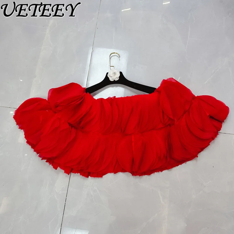 European and American French Niche High-end Design Tube Top Heavy Industry Petal Fashion Flower Super Short Crop Tops
European and American French Niche High-end Design Tube Top Heavy Industry Petal Fashion Flower Super Short Crop Tops