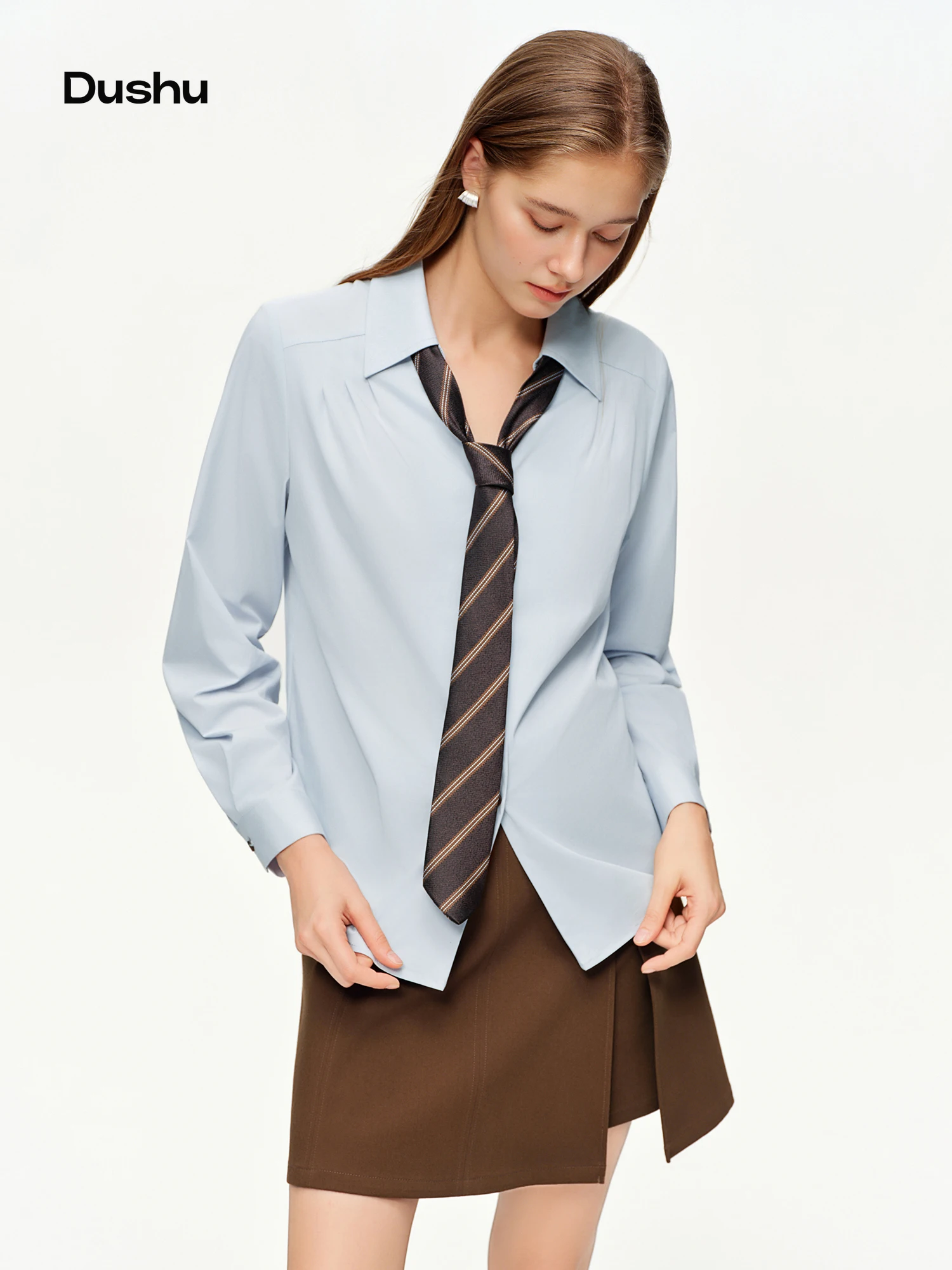 DUSHU 2026 Spring Women's Korean Style Loose Fit Long Sleeve Shirt - Academic Campus Casual Blouse with Comfortable Cotton
DUSHU 2026 Spring Women's Korean Style Loose Fit Long Sleeve Shirt - Academic Campus Casual Blouse with Comfortable Cotton