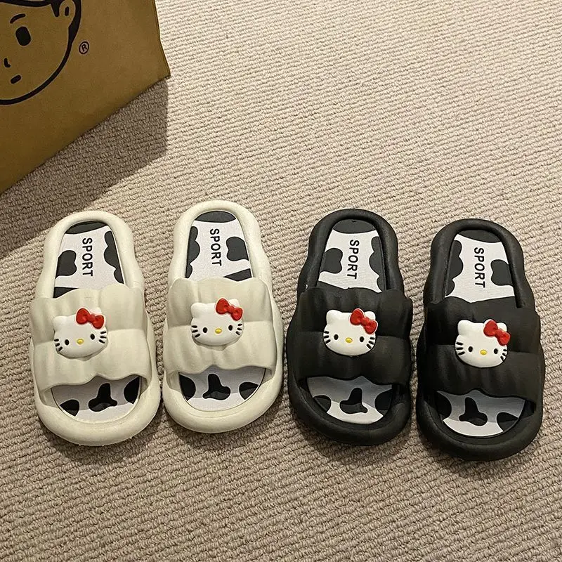 Kawaii Sanrio Summer New Women's Soft and Gentle Slippers Anime Cartoon Hello Kitty Indoor Home Anti Slip Slippers Holiday Gift
Kawaii Sanrio Summer New Women's Soft and Gentle Slippers Anime Cartoon Hello Kitty Indoor Home Anti Slip Slippers Holiday Gift