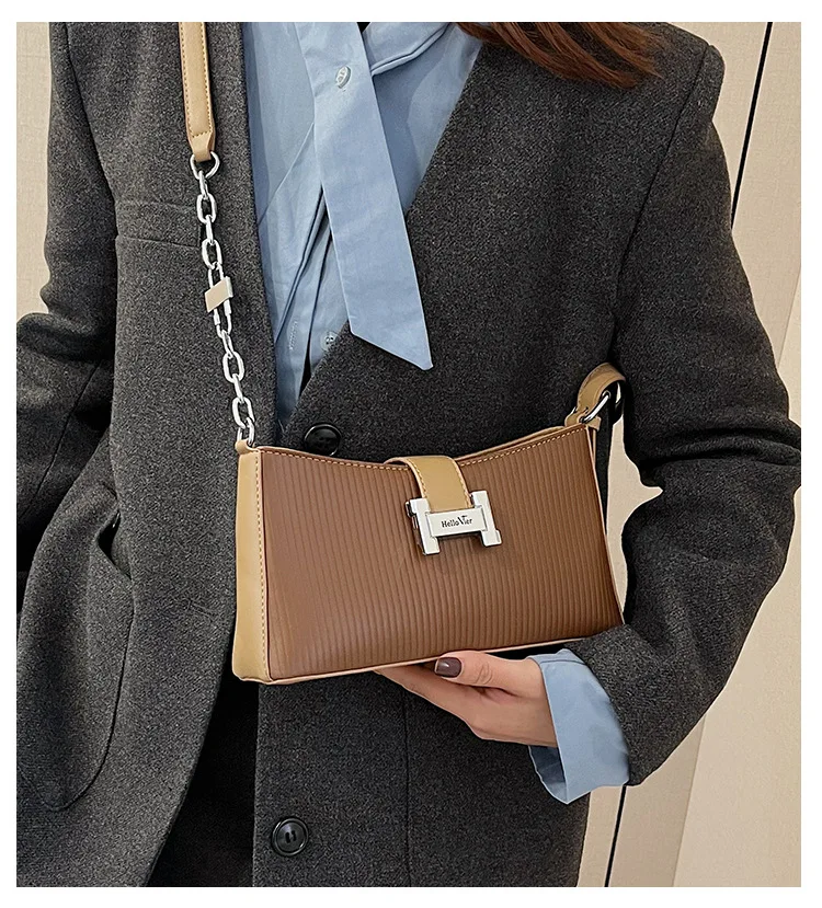 2025 New Luxury Women's Shoulder Bag - High-End European Messenger Crossbody Bag for Women - Trendy Underarm Purse
2025 New Luxury Women's Shoulder Bag - High-End European Messenger Crossbody Bag for Women - Trendy Underarm Purse