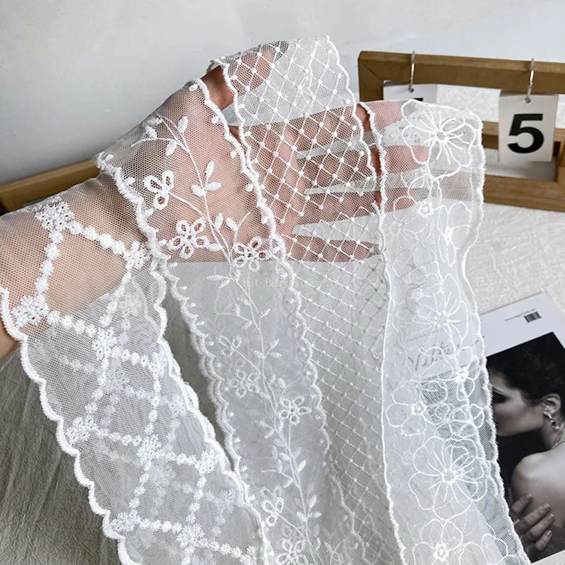 Silk Scarf Belt Women's 2025 New Personalized Long Square Scarf Waist Niche Accessories Belt Versatile Lace Waist Rope
Silk Scarf Belt Women's 2025 New Personalized Long Square Scarf Waist Niche Accessories Belt Versatile Lace Waist Rope