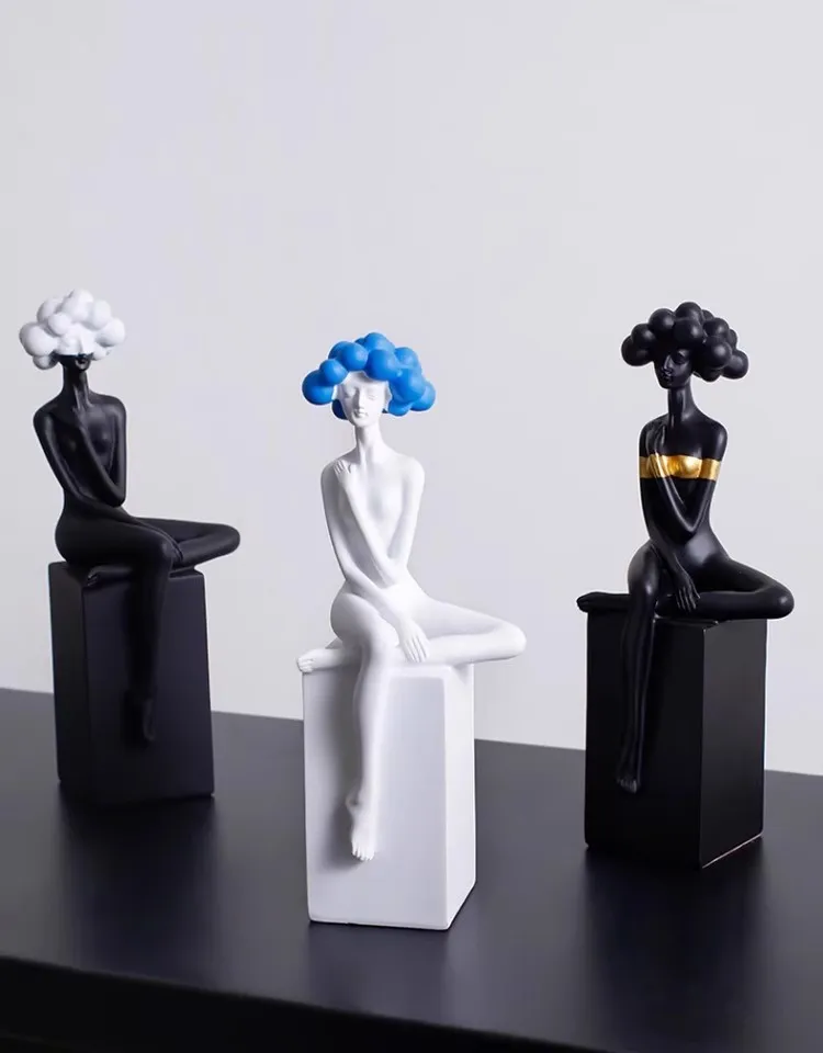 Modern minimalist black and white art figure sculptures, home decor, living room, wine cabinet, foyer decoration, soft furnishin
Modern minimalist black and white art figure sculptures, home decor, living room, wine cabinet, foyer decoration, soft furnishin