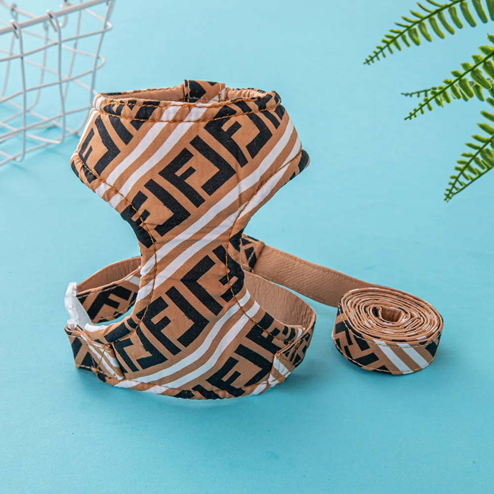 Adjustable pet chest strap traction rope fight Schnauzer small and medium-sized dog pet chest back dog rope spot explosions.
Adjustable pet chest strap traction rope fight Schnauzer small and medium-sized dog pet chest back dog rope spot explosions.