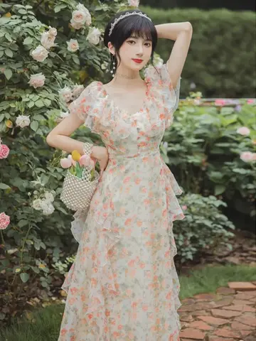 Elegant Chiffon Dress for Women, Spring and Summer, Fashion Temperament Dresses, Large Pullover Fragmented Flower Skirt New 2024