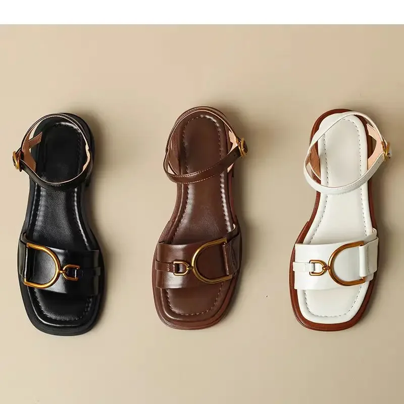 Retro Fashion Sandals Women's Summer Thin Open-toed Buckle Low-heeled Shoes
Retro Fashion Sandals Women's Summer Thin Open-toed Buckle Low-heeled Shoes