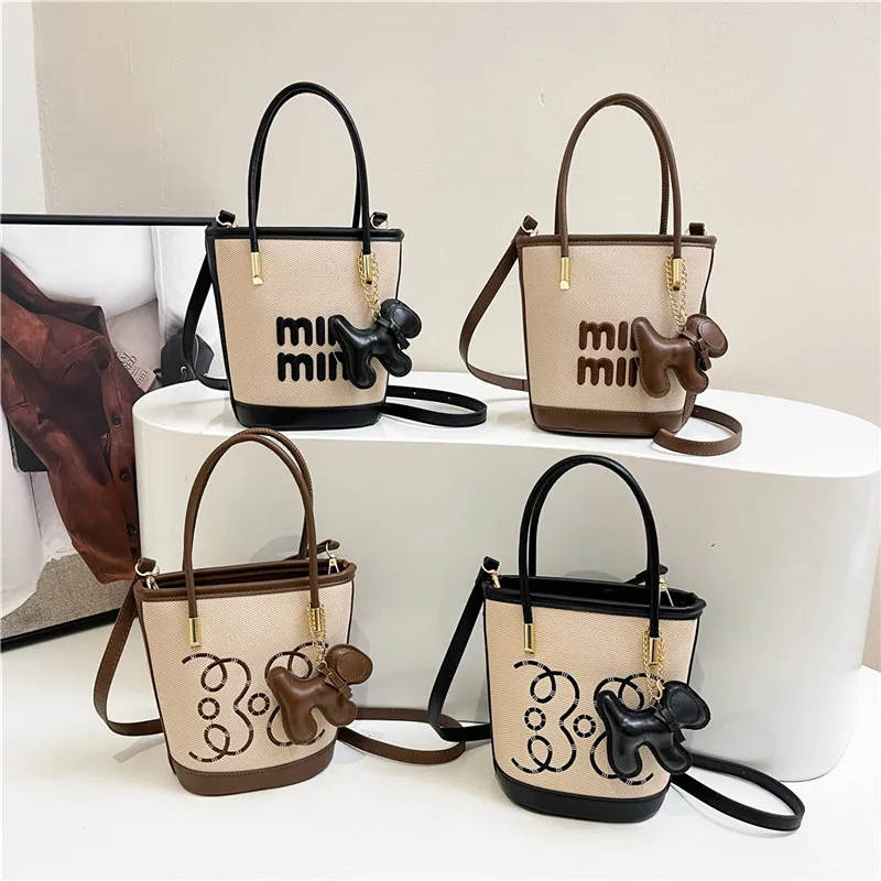 Luxury Brand Tote Bags For Women, Elegant Leather Handbags, Famous Designer Popular Classic, Versatile And Chic 
Luxury Brand Tote Bags For Women, Elegant Leather Handbags, Famous Designer Popular Classic, Versatile And Chic