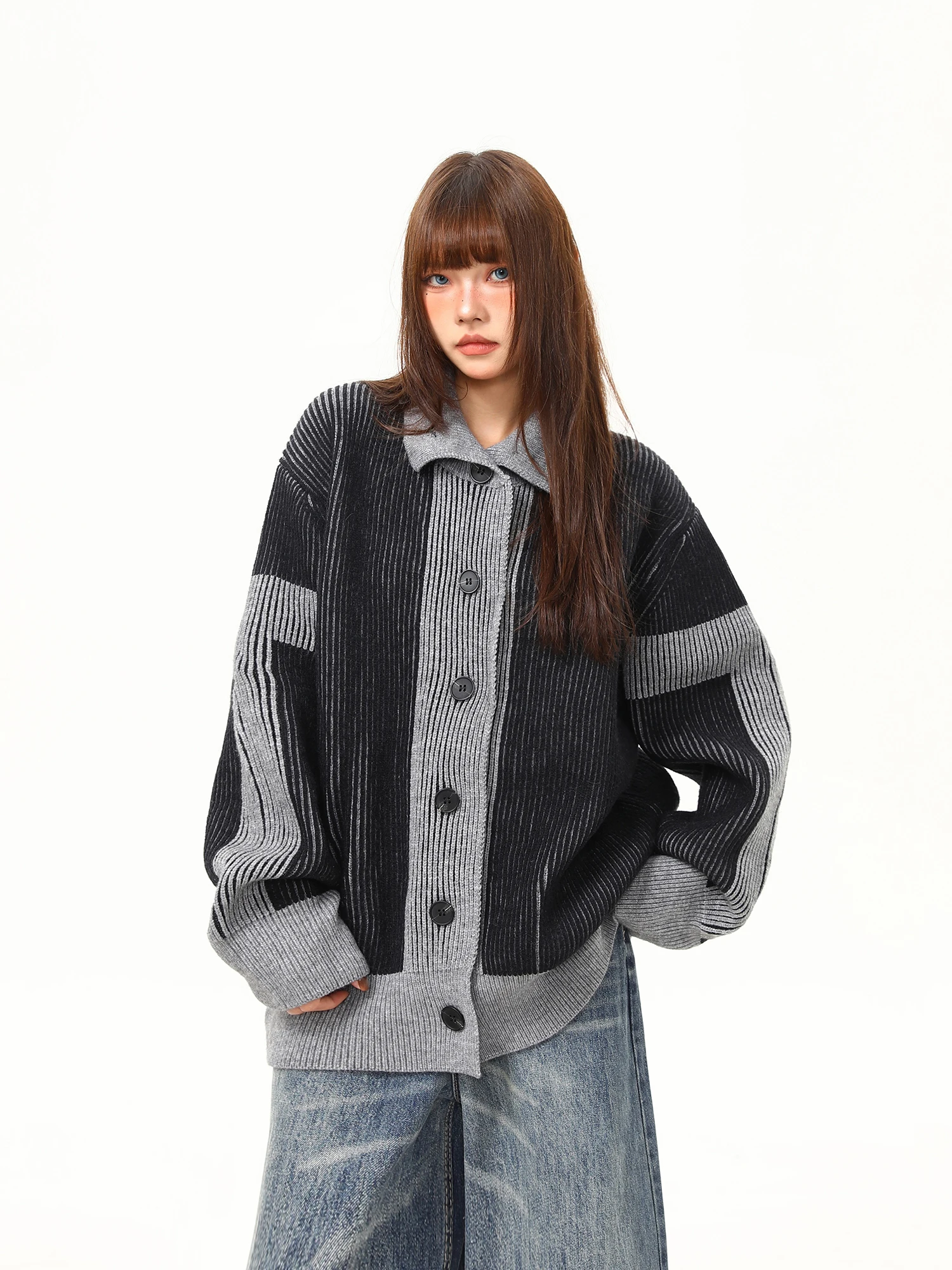 Женский вязаный кардиган Wild Azi в винтажном стиле пэчворк с цветными блоками, осенне-зимний, универсальный, нейтральный, уличный стиль
Женский вязаный кардиган Wild Azi в винтажном стиле пэчворк с цветными блоками, осенне-зимний, универсальный, нейтральный, уличный стиль