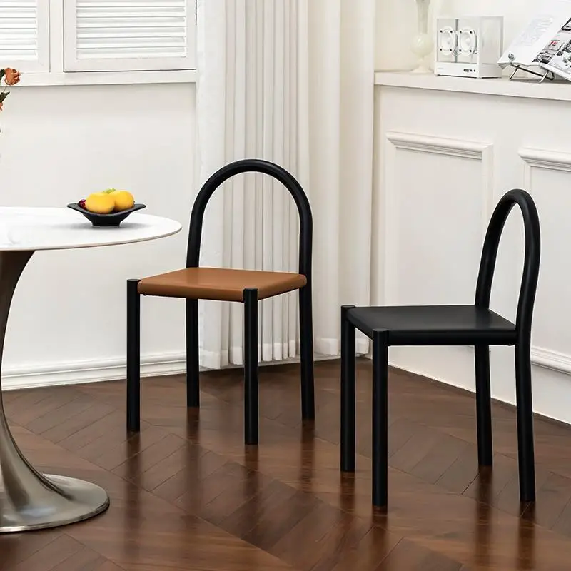 Iron saddle leather chair, commercial household simple creative negotiation chair
Iron saddle leather chair, commercial household simple creative negotiation chair