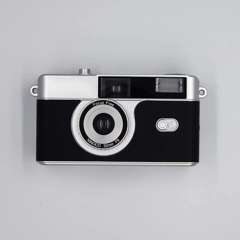 35Mm film camera professionally crafted stylish 35mm reusable film camera with flash
35Mm film camera professionally crafted stylish 35mm reusable film camera with flash