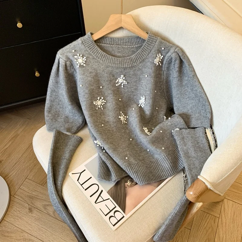 Grey French design long sleeve sweater for women winter heavy industry bead flower sleeves temperament knitted top
Grey French design long sleeve sweater for women winter heavy industry bead flower sleeves temperament knitted top