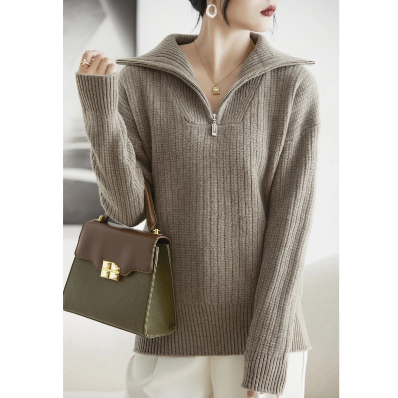 Classic Women's 100% Pure Wool High Collar Long Sleeve Short Zipper pullover Fashionable Soft Knitted Pattern High Quality Top
Classic Women's 100% Pure Wool High Collar Long Sleeve Short Zipper pullover Fashionable Soft Knitted Pattern High Quality Top