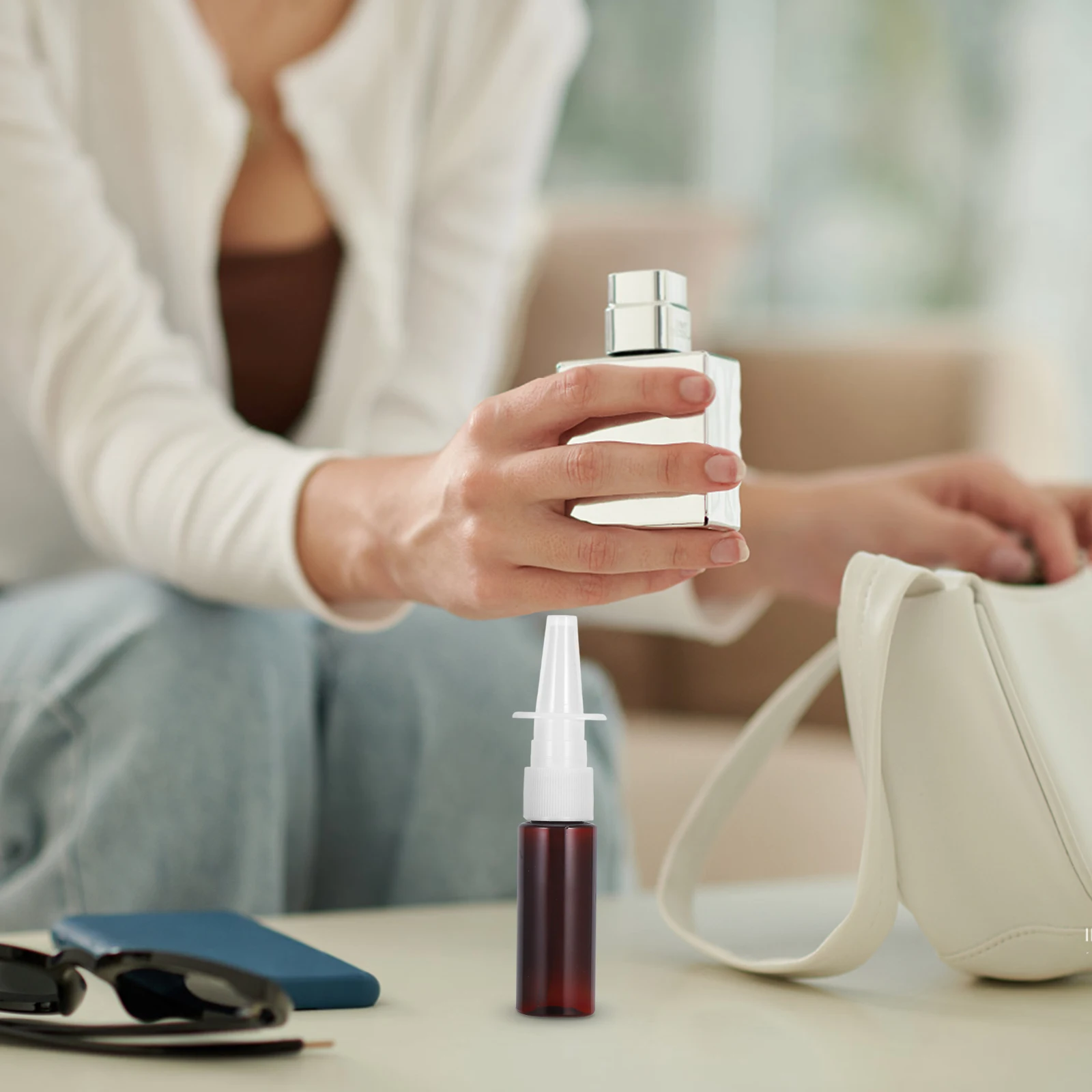 10pcs Mini Bottles 20ml White Travel Size Refillable for Perfume Essential Oils Nose Cleaning Medication Portable Small
10pcs Mini Bottles 20ml White Travel Size Refillable for Perfume Essential Oils Nose Cleaning Medication Portable Small