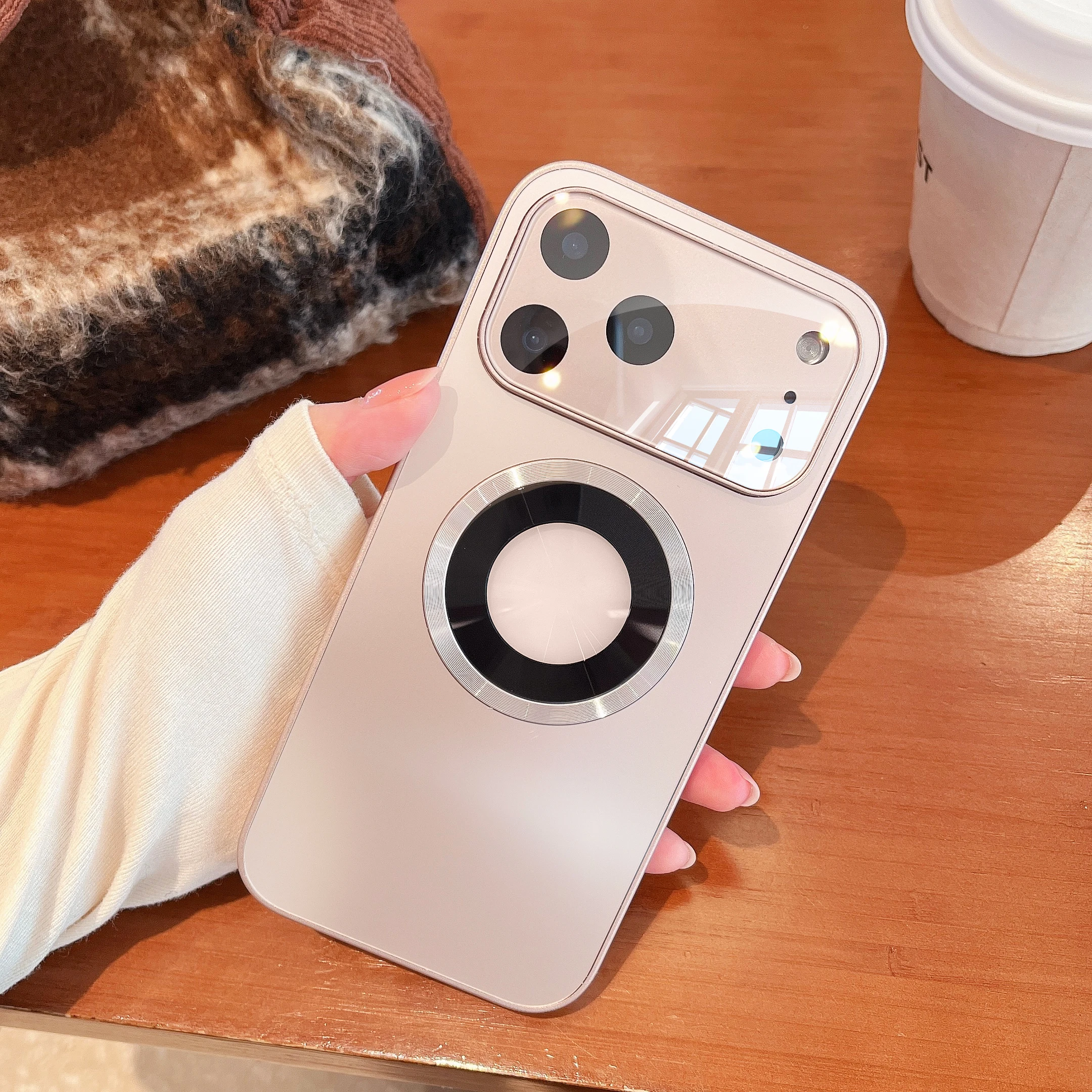 Модный магнитный чехол для iPhone 17, 16, 15 с защитой камеры, совместимый с iPhone 14, 13, 12, 11, с поддержкой беспроводной зарядки
Модный магнитный чехол для iPhone 17, 16, 15 с защитой камеры, совместимый с iPhone 14, 13, 12, 11, с поддержкой беспроводной зарядки