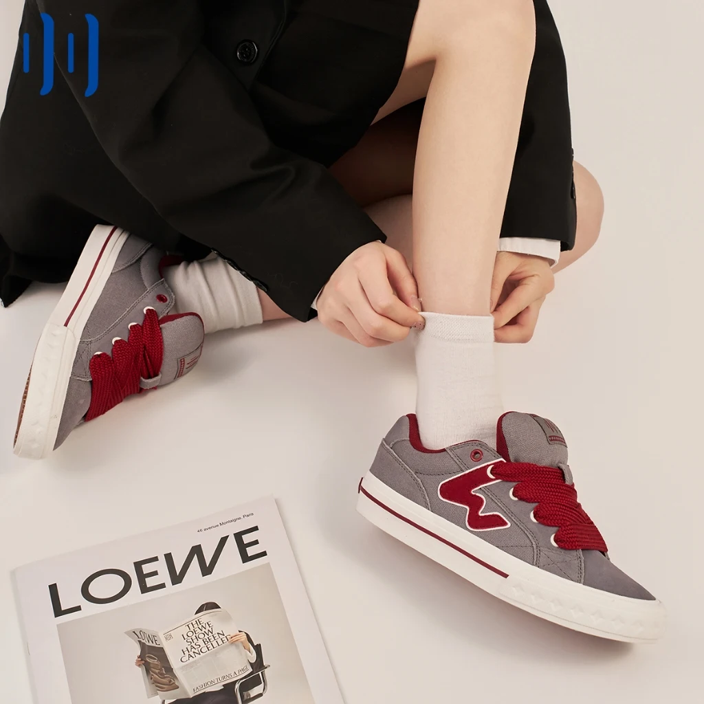 Ollieskate BAKE Bagel Gray Wine Red Sneakers Low Top Soft Sole Unisex Skate Shoes
Ollieskate BAKE Bagel Gray Wine Red Sneakers Low Top Soft Sole Unisex Skate Shoes