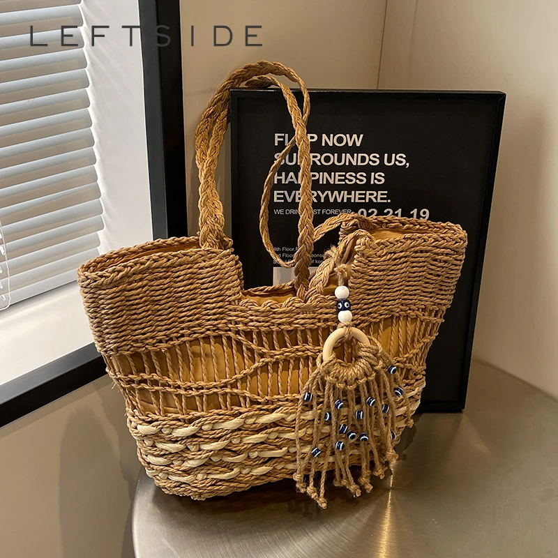 LEFTSIDE Big Straw Shoulder Bags for Women 2025 New in Summer Tote Bags Travel Handbags French Style Raffia Woven Beach Bag
LEFTSIDE Big Straw Shoulder Bags for Women 2025 New in Summer Tote Bags Travel Handbags French Style Raffia Woven Beach Bag