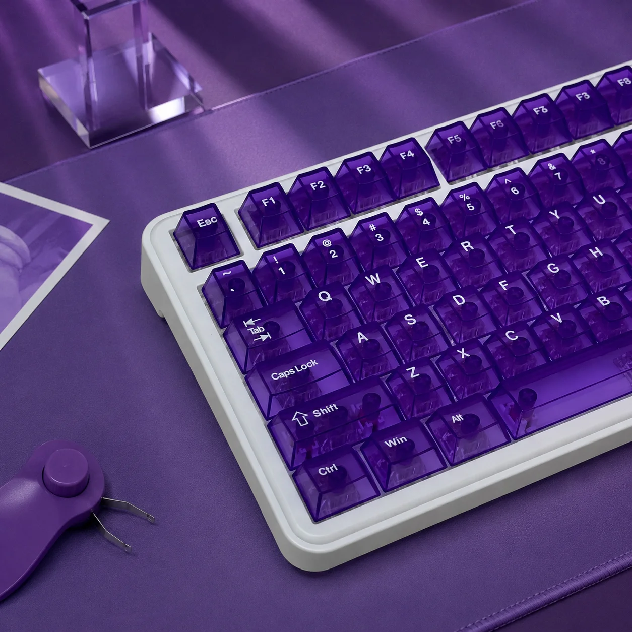 New 132-Keys Customizable Cherry High Aesthetic Cross Axis Transparent Keycaps for Computer And Office Keyboard Accessories
New 132-Keys Customizable Cherry High Aesthetic Cross Axis Transparent Keycaps for Computer And Office Keyboard Accessories