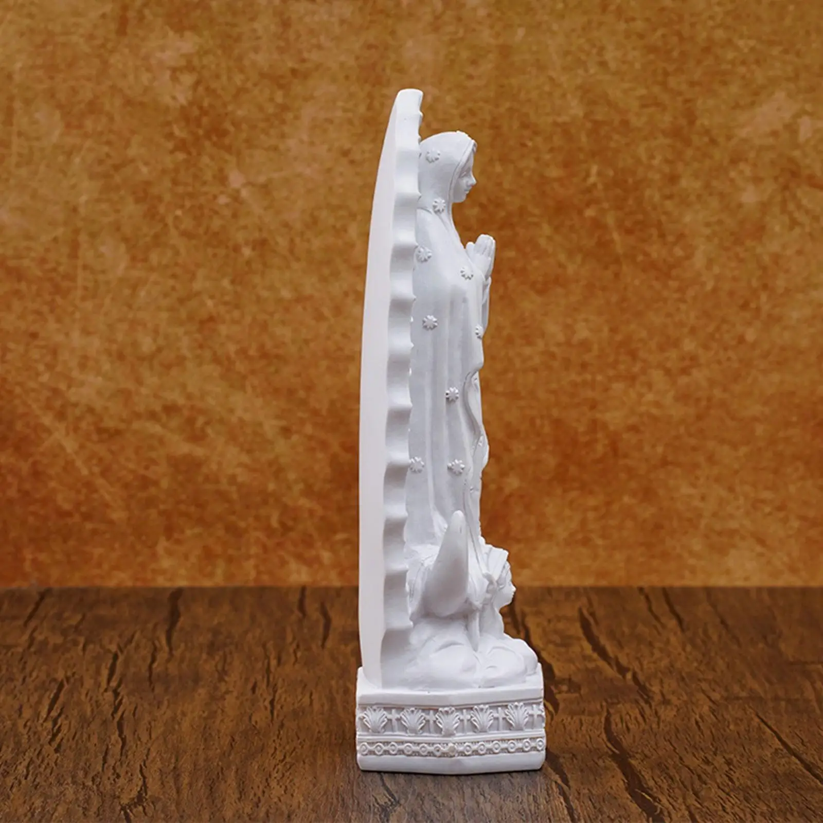 Virgin Mary Statue Blessed Mother Statue Artwork Crafts Tabletop Display 20cm Resin Ornament for Home Desk Living Room Shelf
Virgin Mary Statue Blessed Mother Statue Artwork Crafts Tabletop Display 20cm Resin Ornament for Home Desk Living Room Shelf