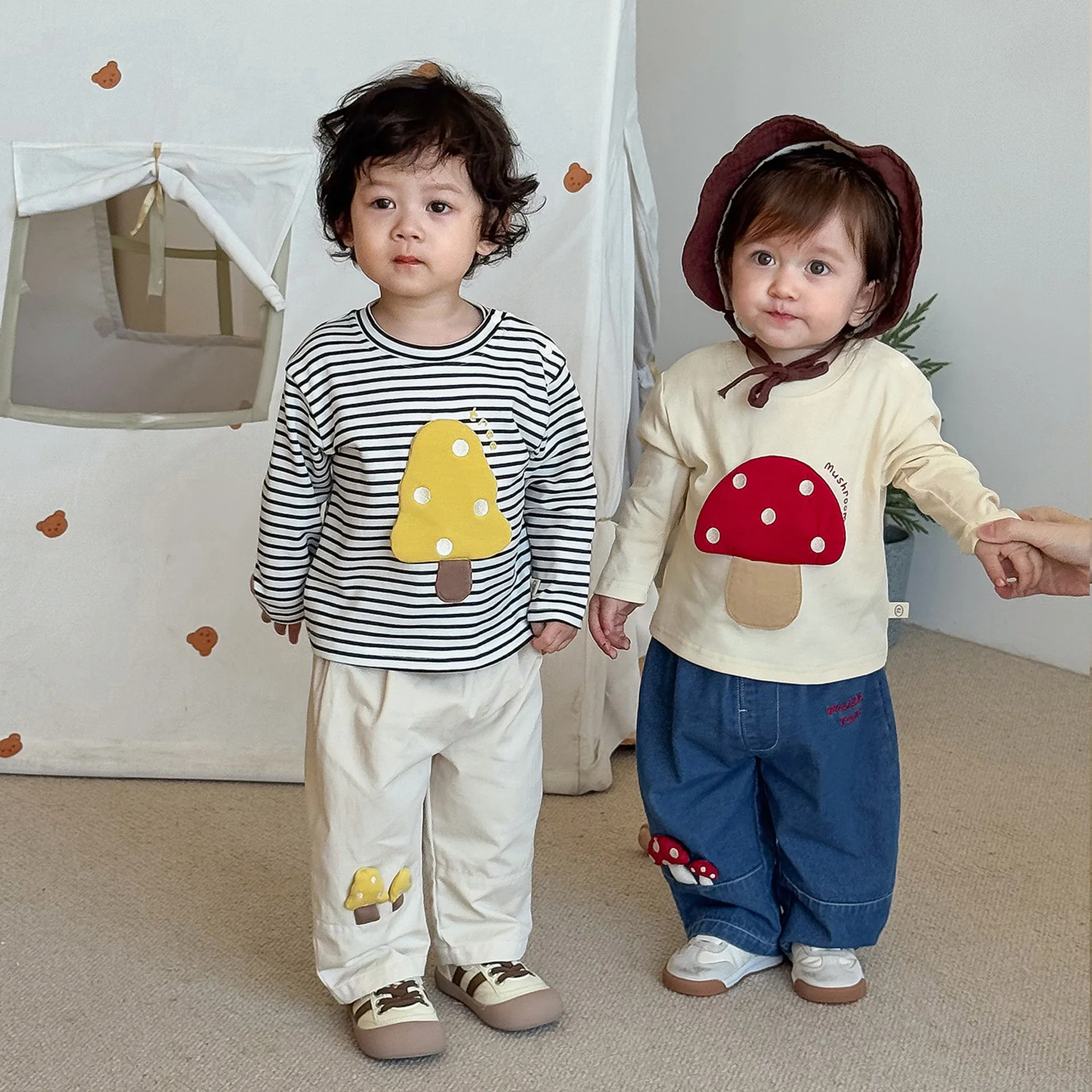 Children's Patch Base Shirt 2025 New Autumn Boys' Stylish Mushroom T-shirt Baby Super Cute Striped Top
Children's Patch Base Shirt 2025 New Autumn Boys' Stylish Mushroom T-shirt Baby Super Cute Striped Top