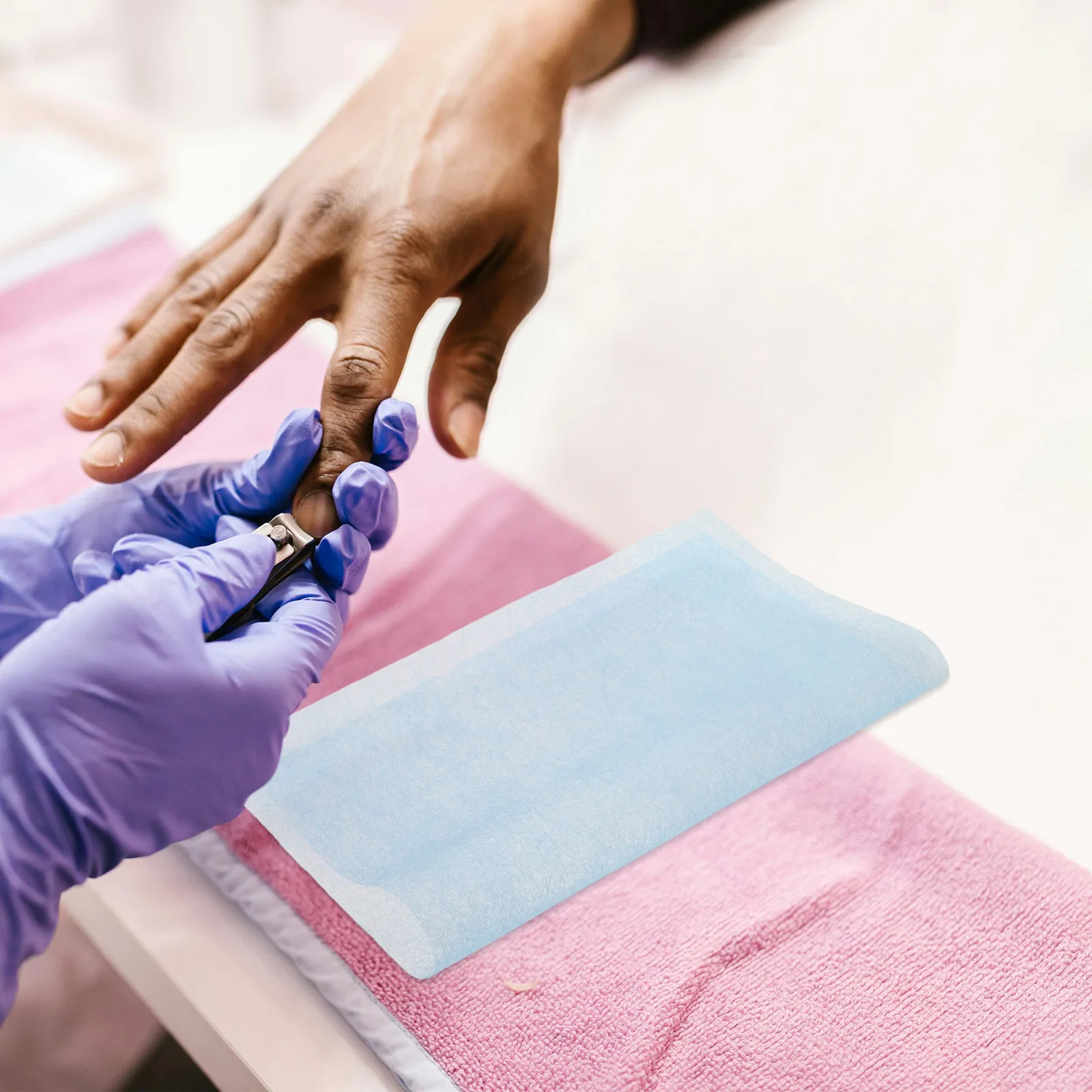 200 листов нетканой синей фильтрующей бумаги для пылесборников для маникюра, для профессиональных мастеров, салонов и домашнего использования
200 листов нетканой синей фильтрующей бумаги для пылесборников для маникюра, для профессиональных мастеров, салонов и домашнего использования