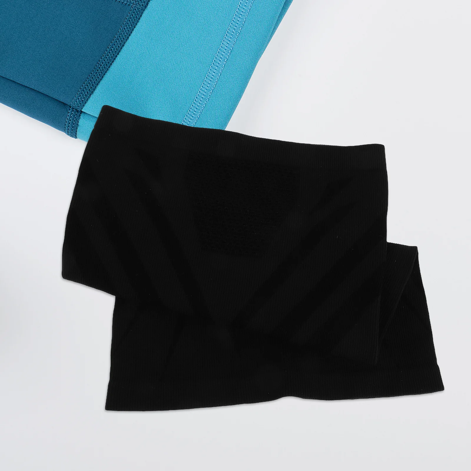 Winter Neck Gaiter Men Women Windproof Seamless Breathable Balaclava Half Face Mask Skiing Snowboarding Running Cycling
Winter Neck Gaiter Men Women Windproof Seamless Breathable Balaclava Half Face Mask Skiing Snowboarding Running Cycling