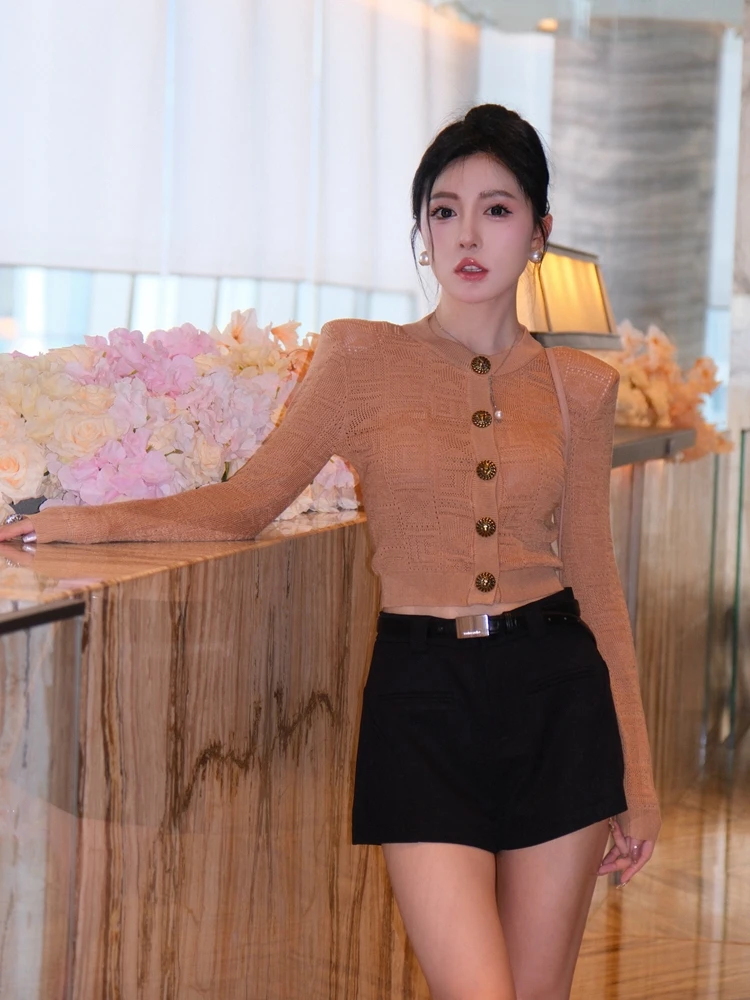 Tian Jiao Baby2025 Spring Summer White Caramel Color Knitted Open Cardigan Metal Bule Hollow out Embroidery High End Feeling
Tian Jiao Baby2025 Spring Summer White Caramel Color Knitted Open Cardigan Metal Bule Hollow out Embroidery High End Feeling