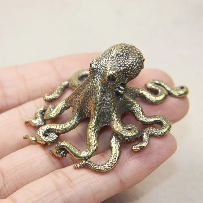 Brass Small Octopus Ornament Office Mini Statues Lucky Household Decorations Innovative Design Incense Holder Means Wealth
Brass Small Octopus Ornament Office Mini Statues Lucky Household Decorations Innovative Design Incense Holder Means Wealth