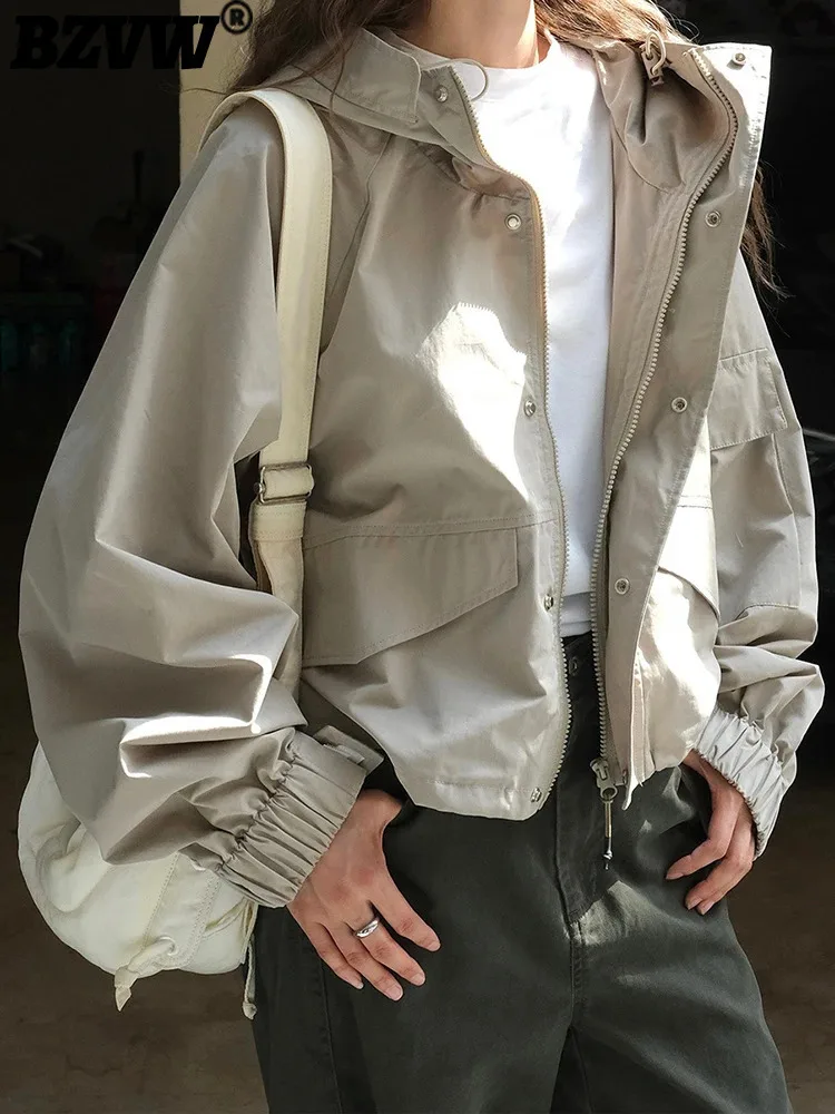 BZVW Casual Coat Women's Hooded Long Sleeves Solid Color Zipper Pockets Design Short Jacket 2024 Autumn New Clothing 25A8672
BZVW Casual Coat Women's Hooded Long Sleeves Solid Color Zipper Pockets Design Short Jacket 2024 Autumn New Clothing 25A8672