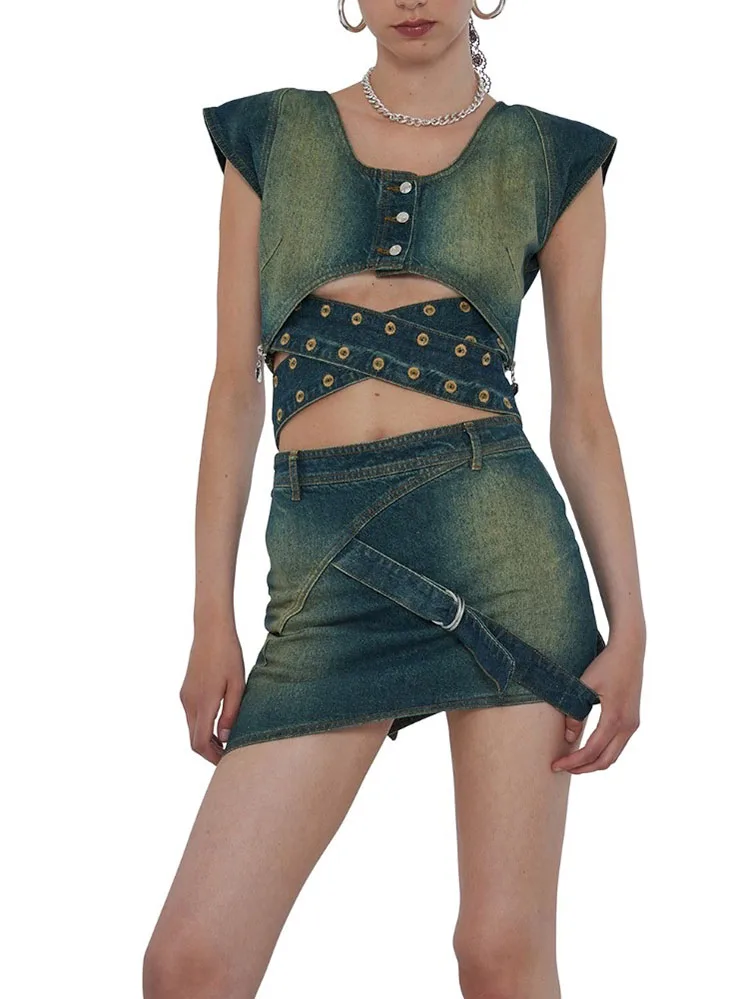 spring and summer do old washed lacing hollow sleeveless cotton denim Women's tube top2024korean fashion Slim and thin Women top
spring and summer do old washed lacing hollow sleeveless cotton denim Women's tube top2024korean fashion Slim and thin Women top