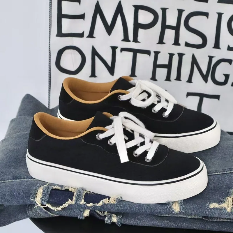 Men Classic Canvas Sneakers Retro Round Toe Platform Skate Shoes Soft Insole Lace Up Casual Walking Flat Trainers for Streetwear
Men Classic Canvas Sneakers Retro Round Toe Platform Skate Shoes Soft Insole Lace Up Casual Walking Flat Trainers for Streetwear