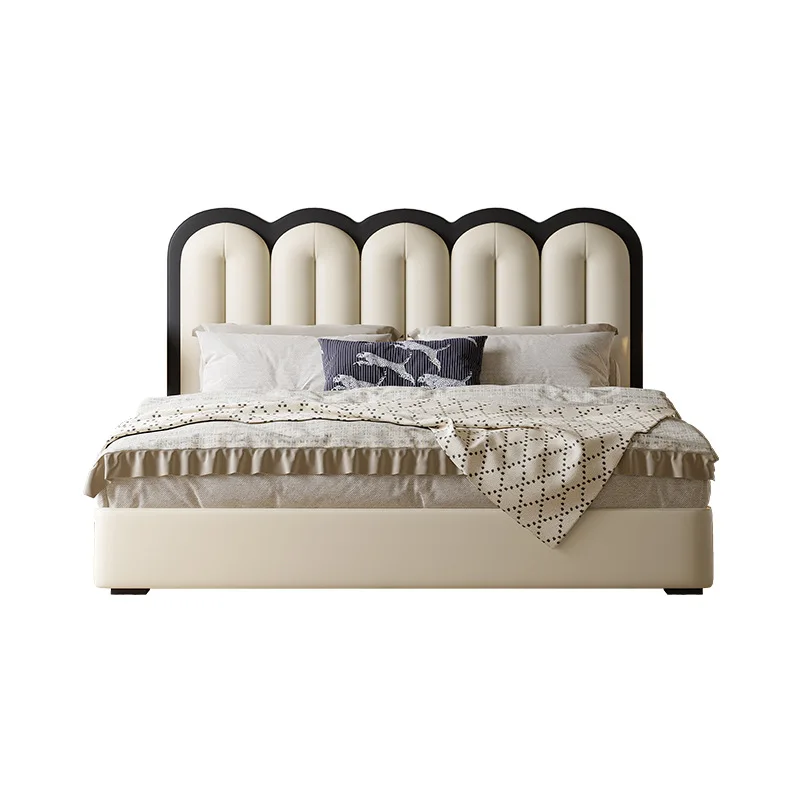 French retro storage master bedroom leather Italian light luxury antique cream bed bedroom
French retro storage master bedroom leather Italian light luxury antique cream bed bedroom