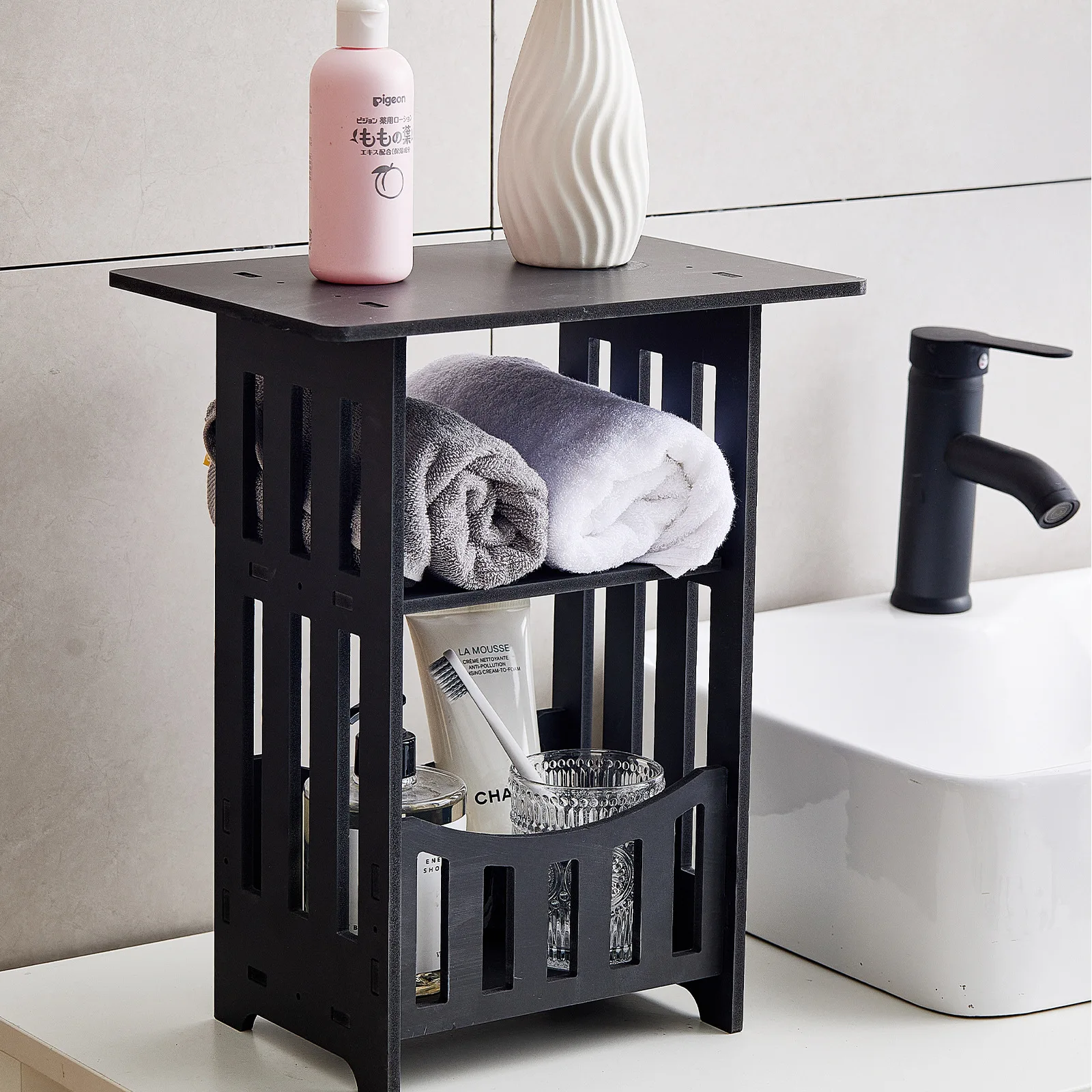 Small Black Square Table Creative and Simple Small ApartmentSquareBedsideTable Small Table Suitable for Kitchen Bathroom Bedroom
Small Black Square Table Creative and Simple Small ApartmentSquareBedsideTable Small Table Suitable for Kitchen Bathroom Bedroom