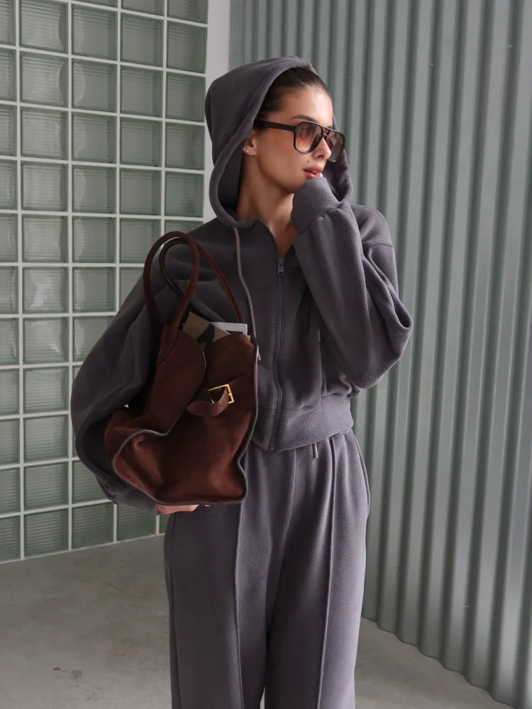 Lady Casual Solid Hooded Zipper Coat Set Fashion Long-sleeved Cropped Coats Long Straight-leg Pants Sets 2026 Date Daily Outfits
Lady Casual Solid Hooded Zipper Coat Set Fashion Long-sleeved Cropped Coats Long Straight-leg Pants Sets 2026 Date Daily Outfits