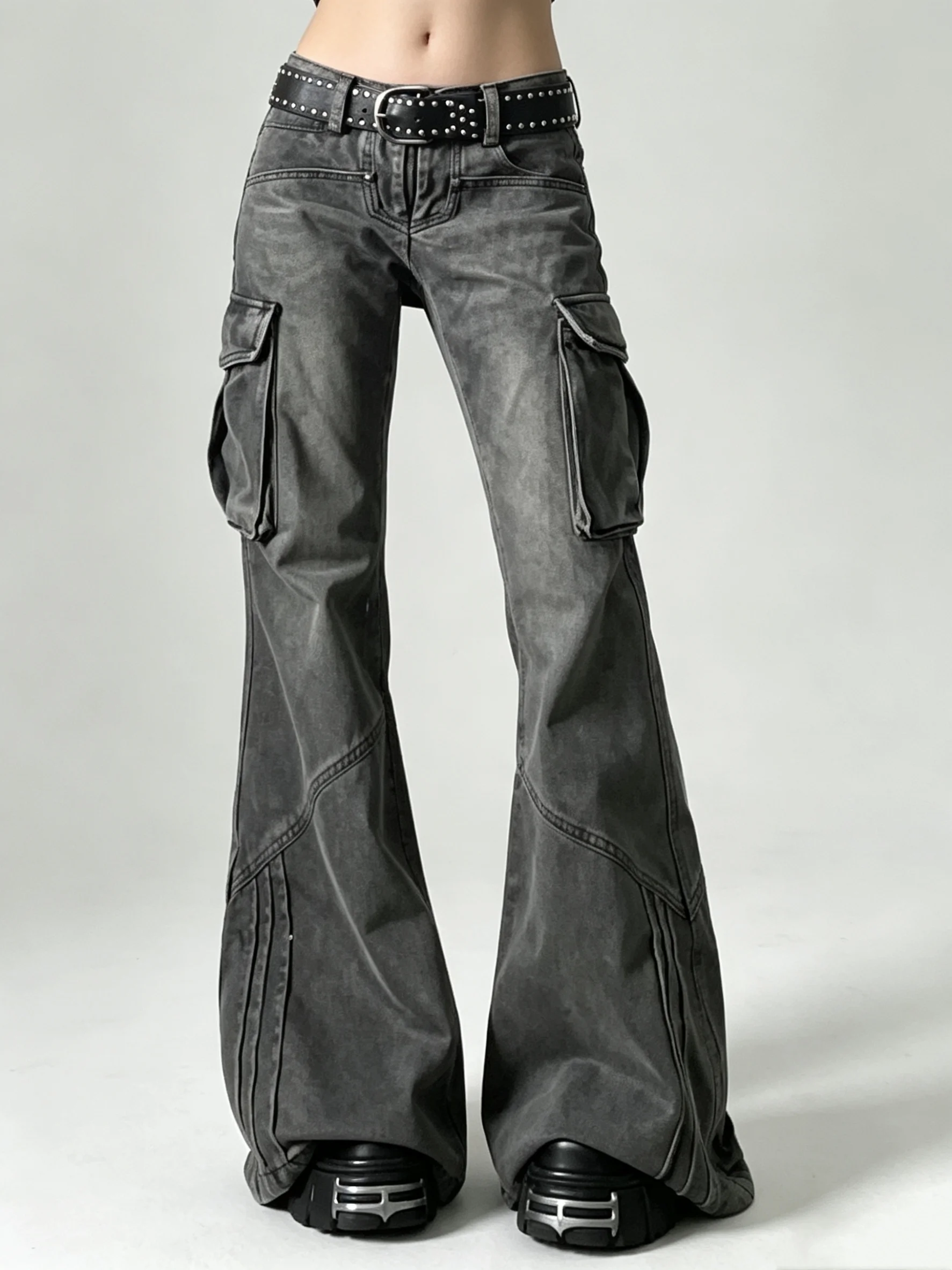 Women's Low Waist Washed Black Denim Jeans Gothic Emo Y2k Baggy Flare Cargo Jeans Vintage Wide Leg Pants Harajuku Denim Trousers
Women's Low Waist Washed Black Denim Jeans Gothic Emo Y2k Baggy Flare Cargo Jeans Vintage Wide Leg Pants Harajuku Denim Trousers