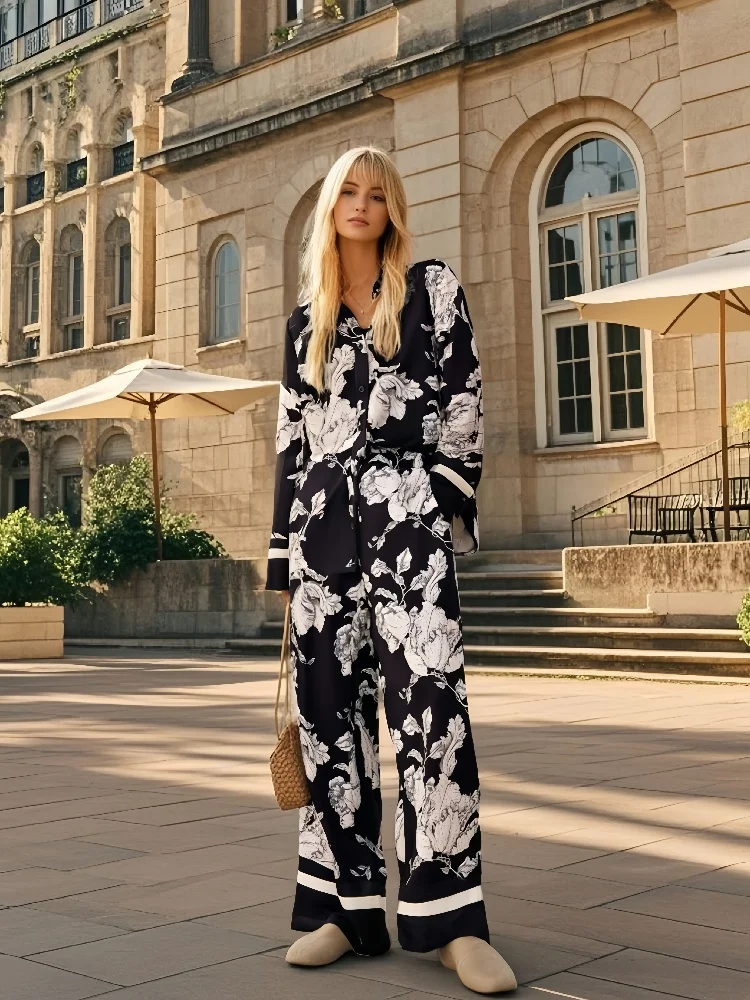 PB&ZA New Arrival Womens Printed Long Sleeve Shirt and Matching Wide Leg Pants Set with Trim Detail for Casual Styling
PB&ZA New Arrival Womens Printed Long Sleeve Shirt and Matching Wide Leg Pants Set with Trim Detail for Casual Styling