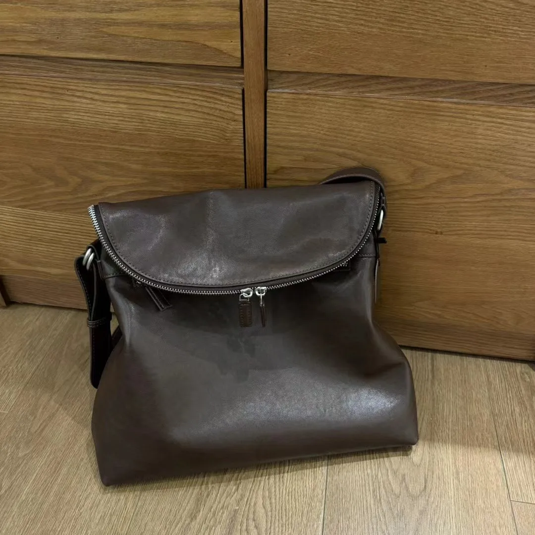 Новая модная высококачественная винтажная сумка-кроссбоди из прокаленой воловьей кожи в стиле Харадзюку, многофункциональная, на одно плечо
Новая модная высококачественная винтажная сумка-кроссбоди из прокаленой воловьей кожи в стиле Харадзюку, многофункциональная, на одно плечо