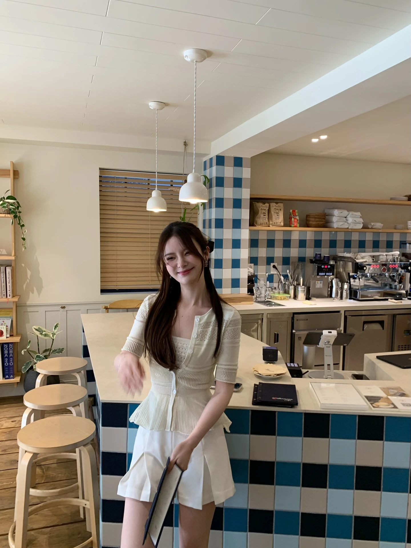 Yarn Hollow out Knitted Cardigan Original New Product Star Ice Joy Wcouture Waist Cinching Two-Way Wear Women's Top
Yarn Hollow out Knitted Cardigan Original New Product Star Ice Joy Wcouture Waist Cinching Two-Way Wear Women's Top