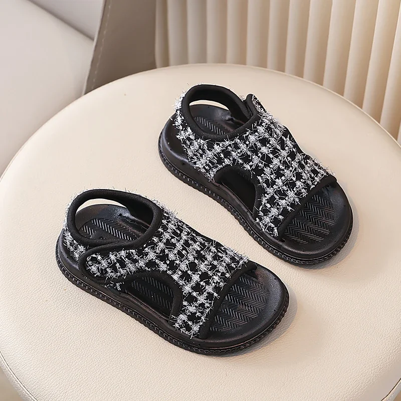 Hot Sale Girls Princess Sandals 2025 New Summer Kids Beach Shoes Open Toes Classic Rubber Anti-skid Soft Breathable Fashion Soft
Hot Sale Girls Princess Sandals 2025 New Summer Kids Beach Shoes Open Toes Classic Rubber Anti-skid Soft Breathable Fashion Soft