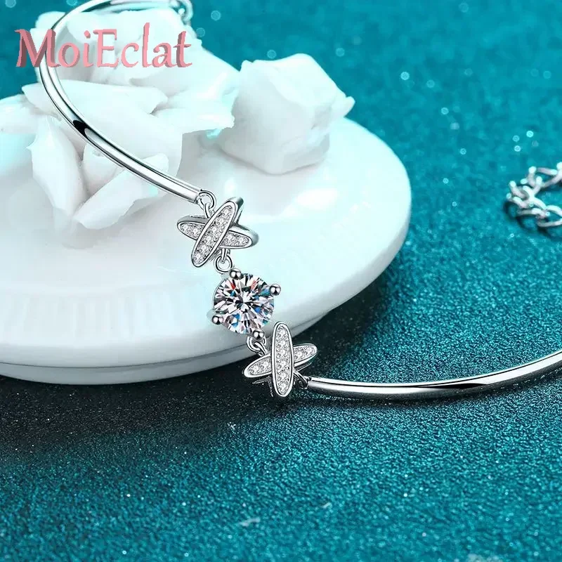 Dazzling1 Carat Moissanite Bowknot Bracelet, Platinum PT950 Brilliant Exquisite Bangle Female Luxury Jewelry Wedding Fine Gift
Dazzling1 Carat Moissanite Bowknot Bracelet, Platinum PT950 Brilliant Exquisite Bangle Female Luxury Jewelry Wedding Fine Gift