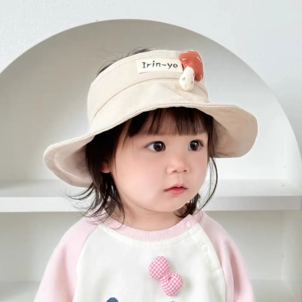 Soft Breathable Empty Top Kids Sunhat Wide Brim Korean Style Baby Sunscreen Cap Cotton Hollow Duck Tongue Hat Outdoor
Soft Breathable Empty Top Kids Sunhat Wide Brim Korean Style Baby Sunscreen Cap Cotton Hollow Duck Tongue Hat Outdoor