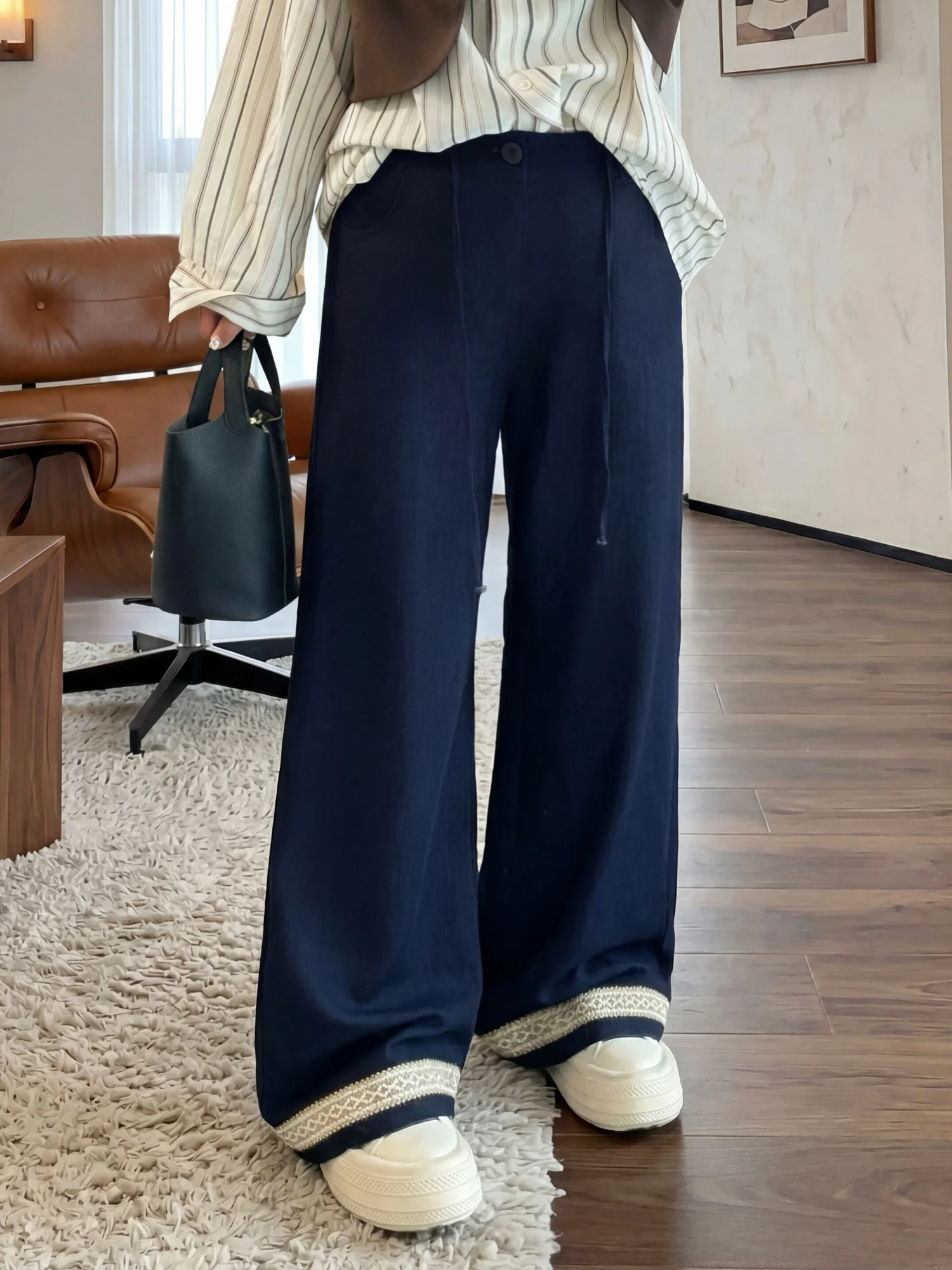 Loose plus Size Women's Pants Commute Style High Waist Wide Leg Pants Spring New Collection Thick Sister's Fashionable Clothes
Loose plus Size Women's Pants Commute Style High Waist Wide Leg Pants Spring New Collection Thick Sister's Fashionable Clothes