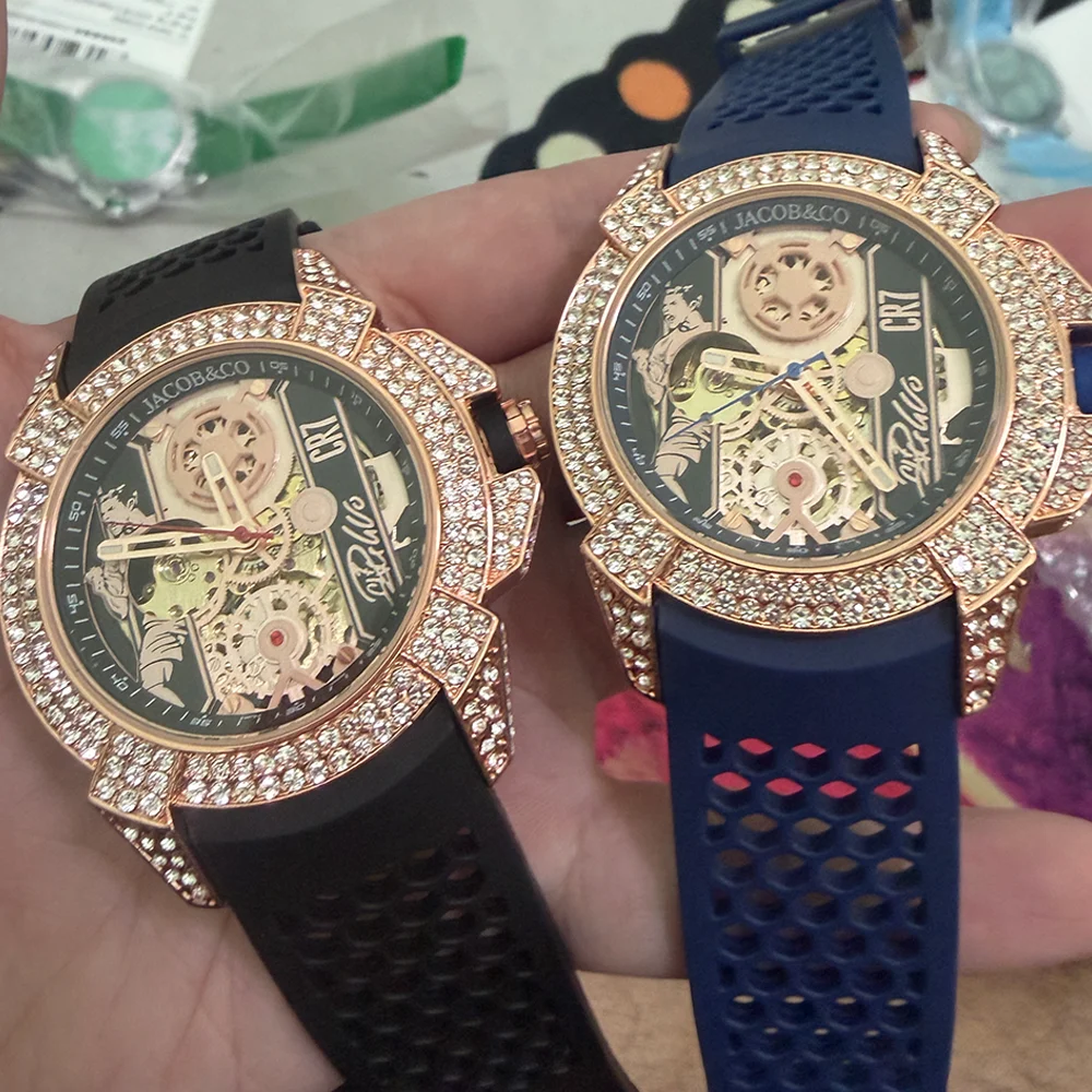 New Luxury Very Jacob & Co Original Brand Watches For Mens Full Diamond Automatic Mechanical Wristatch High Quality AAA Clocks
New Luxury Very Jacob & Co Original Brand Watches For Mens Full Diamond Automatic Mechanical Wristatch High Quality AAA Clocks