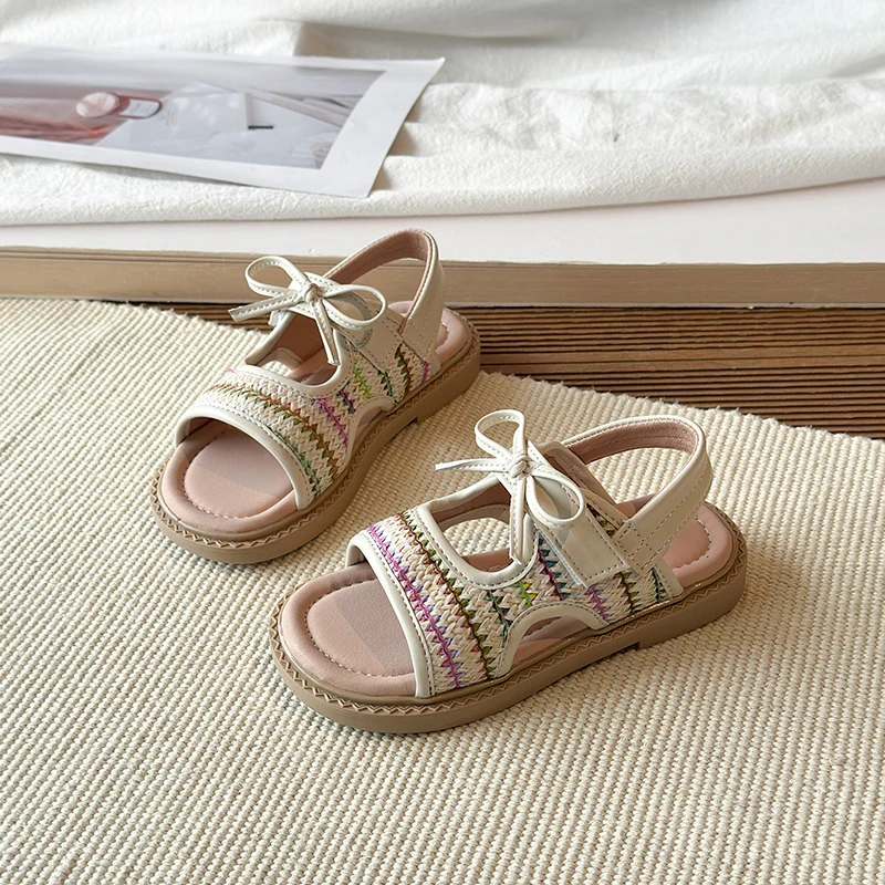 Children's Sandals Summer Sweet Embroider Flower Girls Flat Shoes Fashion Bowknot Versatile Kid Princess Beach sandals for girls
Children's Sandals Summer Sweet Embroider Flower Girls Flat Shoes Fashion Bowknot Versatile Kid Princess Beach sandals for girls