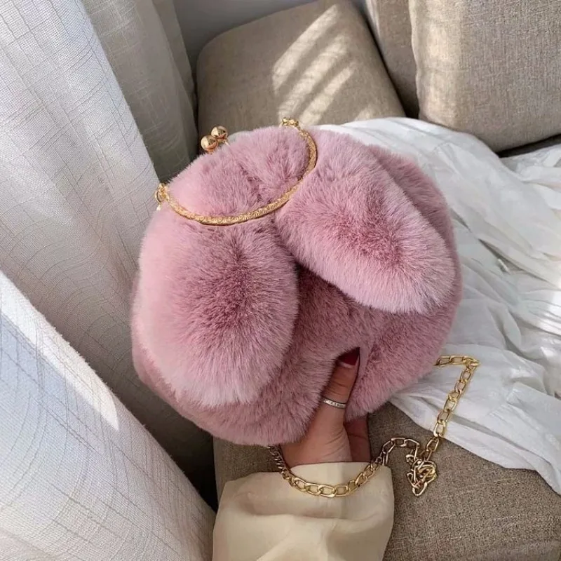 Милые плюшевые сумки-кроссбоди в виде кролика для женщин, корейская версия, милые сумочки и сумки через плечо для девочек, новая сумка-мессенджер с кроличьими ушками
Милые плюшевые сумки-кроссбоди в виде кролика для женщин, корейская версия, милые сумочки и сумки через плечо для девочек, новая сумка-мессенджер с кроличьими ушками