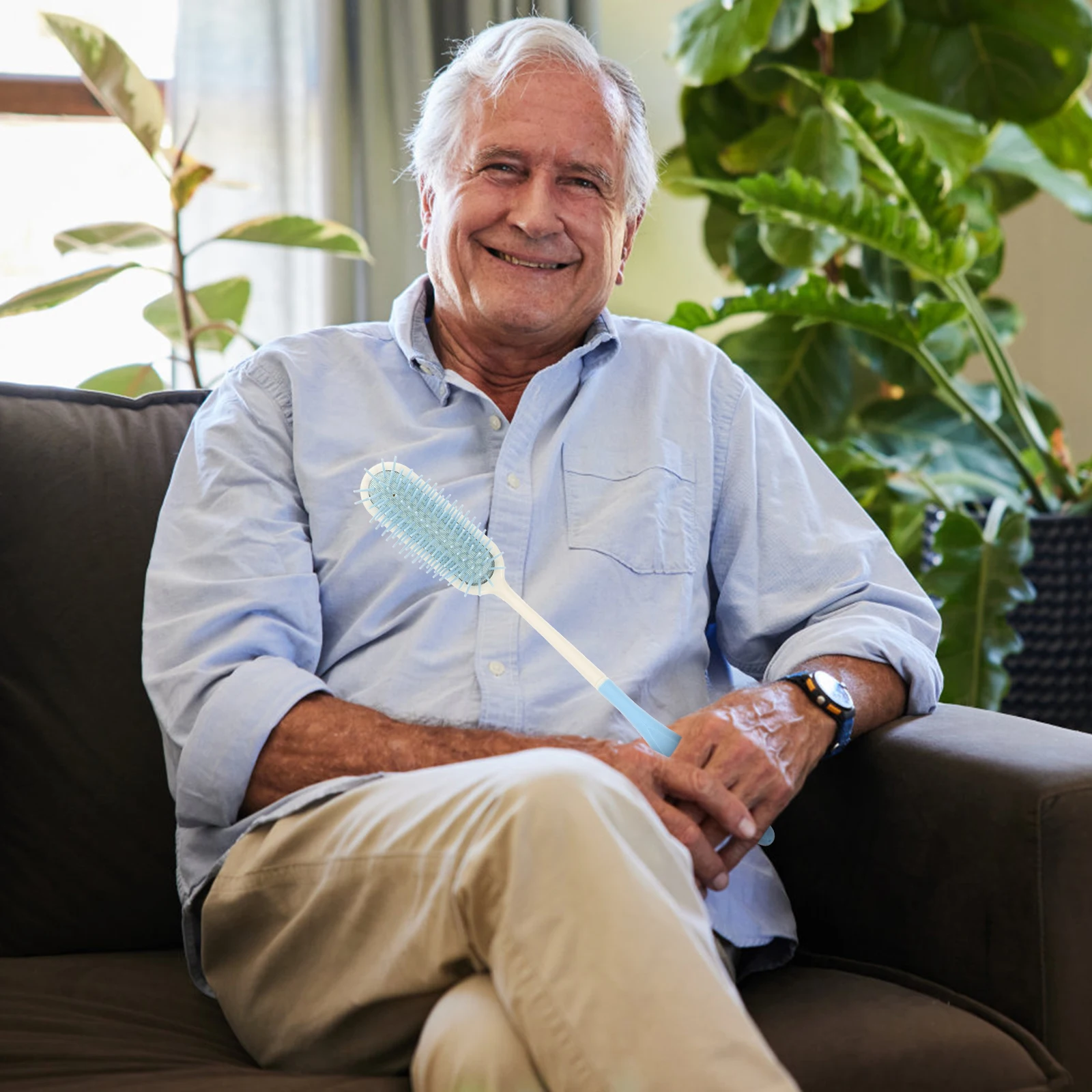 Подушка безопасности, расческа для волос с длинной ручкой для пожилых людей, гладкие зубы, многоразовый пластиковый массажер для головы, массаж головы, портативная расческа для
Подушка безопасности, расческа для волос с длинной ручкой для пожилых людей, гладкие зубы, многоразовый пластиковый массажер для головы, массаж головы, портативная расческа для