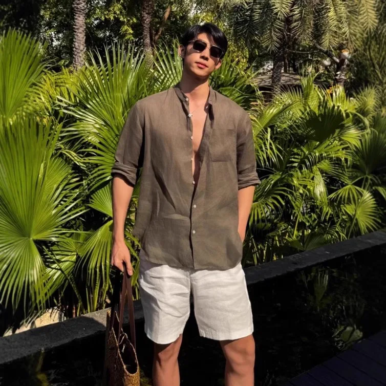 Stylish Mens Solid Color Shirts Casual Short Sleeve Button-up Turn-down Collar Men Shirt Spring Summer Fashionable Cardigan Tops
Stylish Mens Solid Color Shirts Casual Short Sleeve Button-up Turn-down Collar Men Shirt Spring Summer Fashionable Cardigan Tops