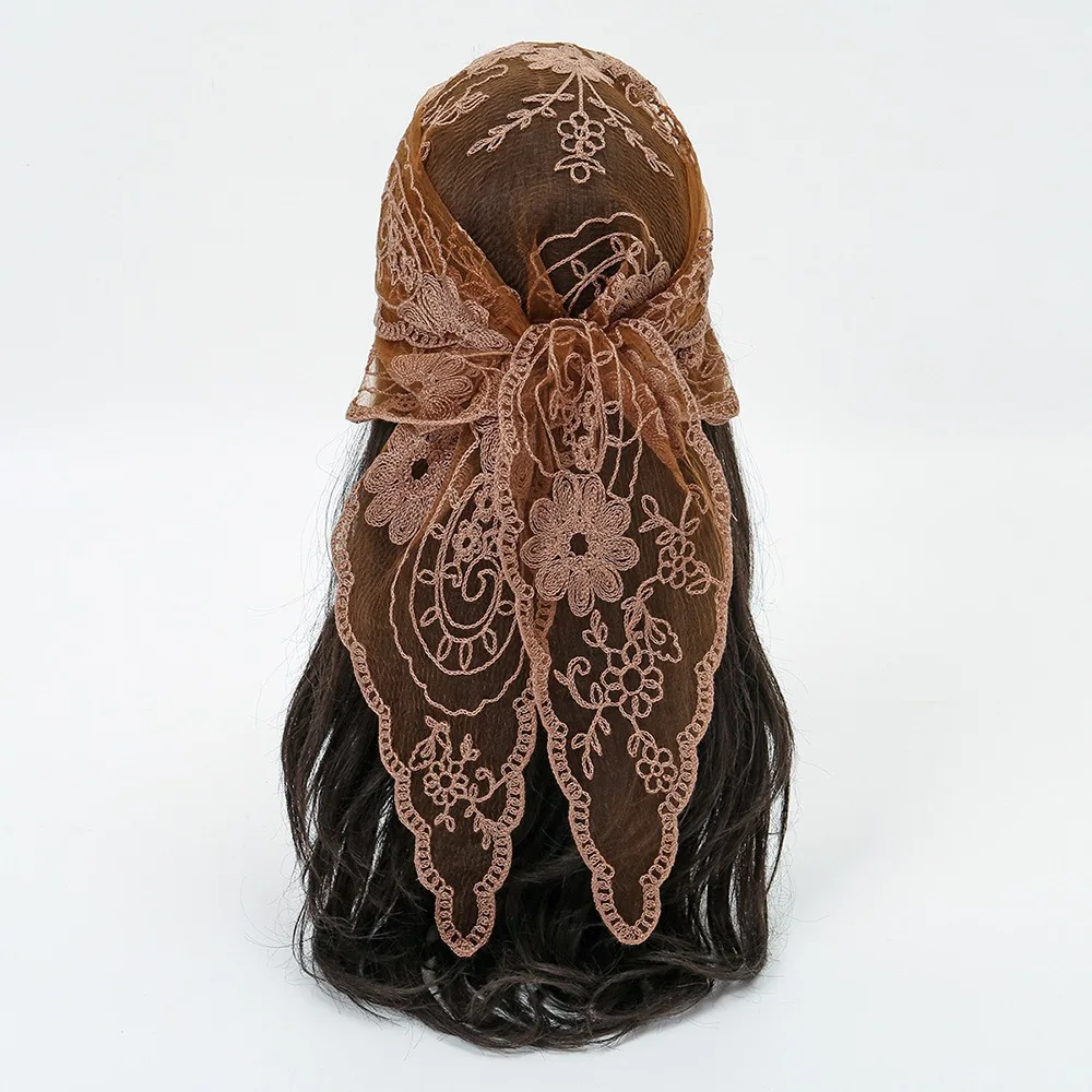 Vintage Lace Flower Hair Scarf Headband Thin Cute Sweet Headscarf Shawl Chic Style Bohemian Triangle Head Scarf Pastoral Style
Vintage Lace Flower Hair Scarf Headband Thin Cute Sweet Headscarf Shawl Chic Style Bohemian Triangle Head Scarf Pastoral Style
