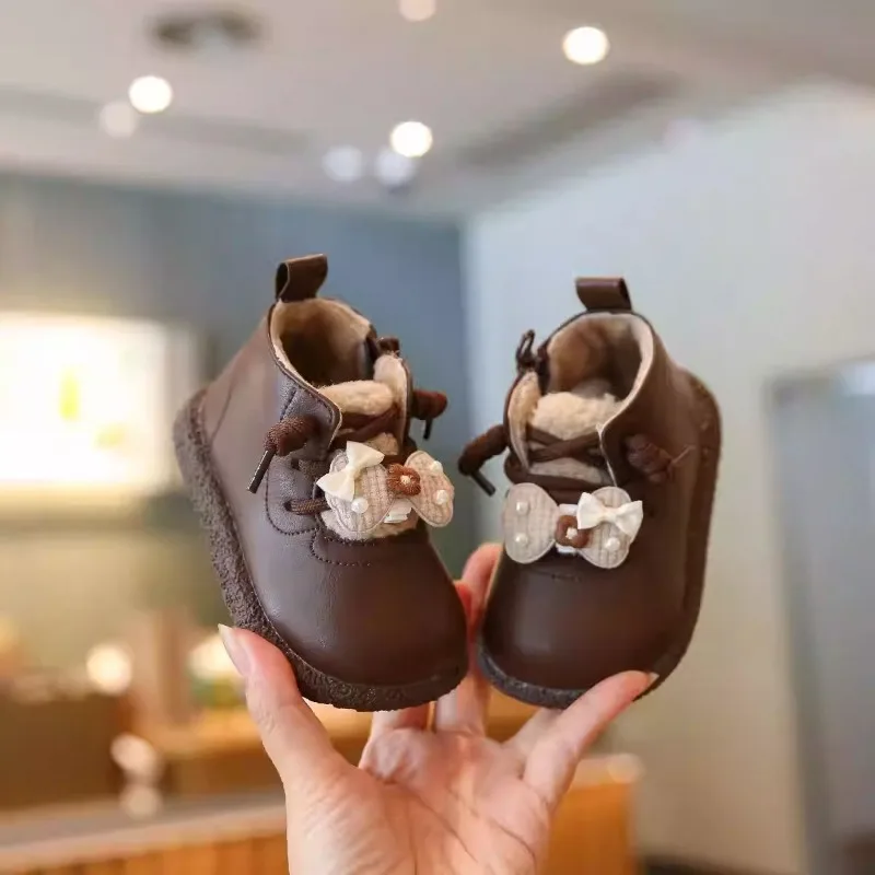 Girls Winter Boots 2026 New Fashion Soft Sole Warm Lined Short Boots for Kids Size 1-3 Years
Girls Winter Boots 2026 New Fashion Soft Sole Warm Lined Short Boots for Kids Size 1-3 Years