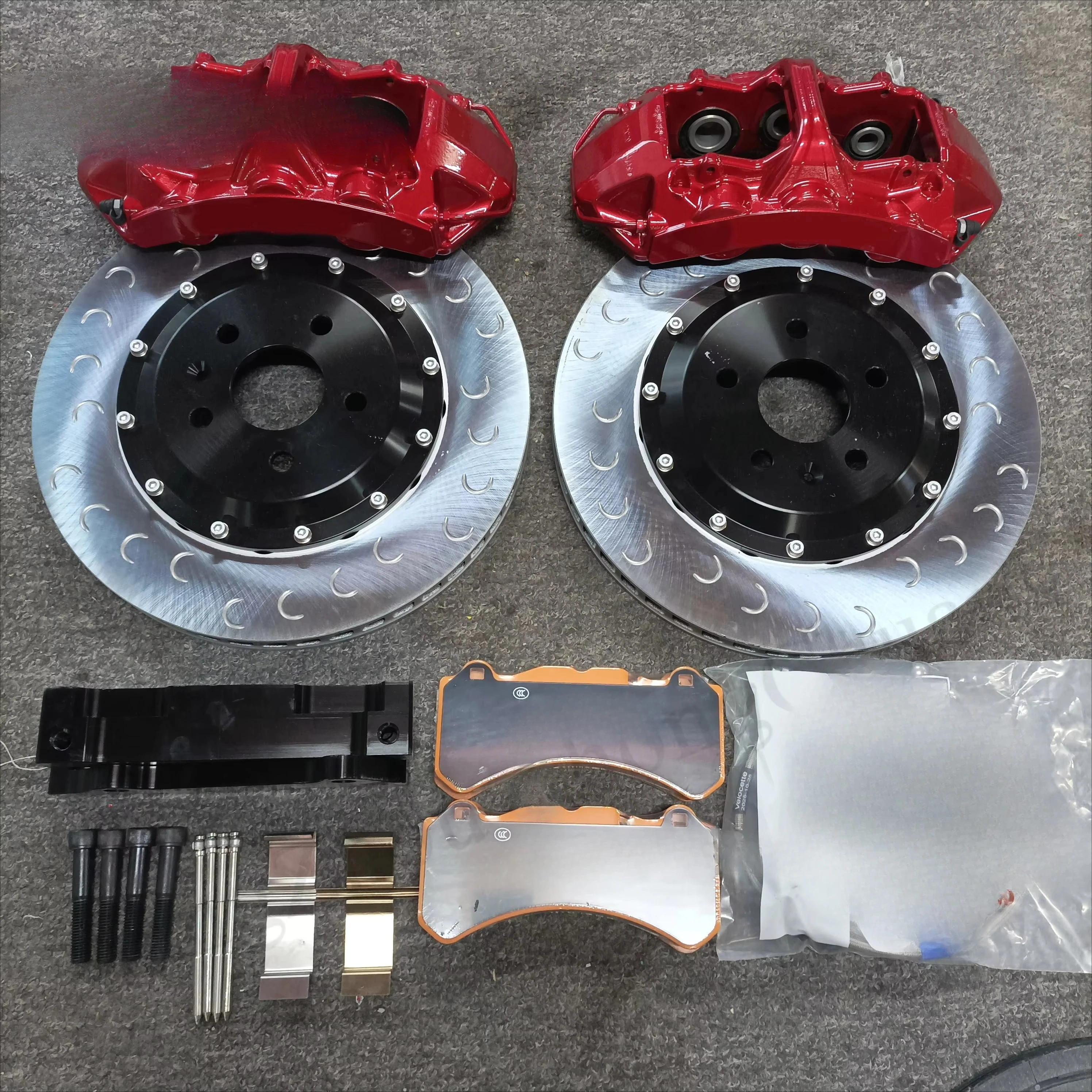 Front Brake Upgrade 6-Piston Brake Caliper Kit
Front Brake Upgrade 6-Piston Brake Caliper Kit